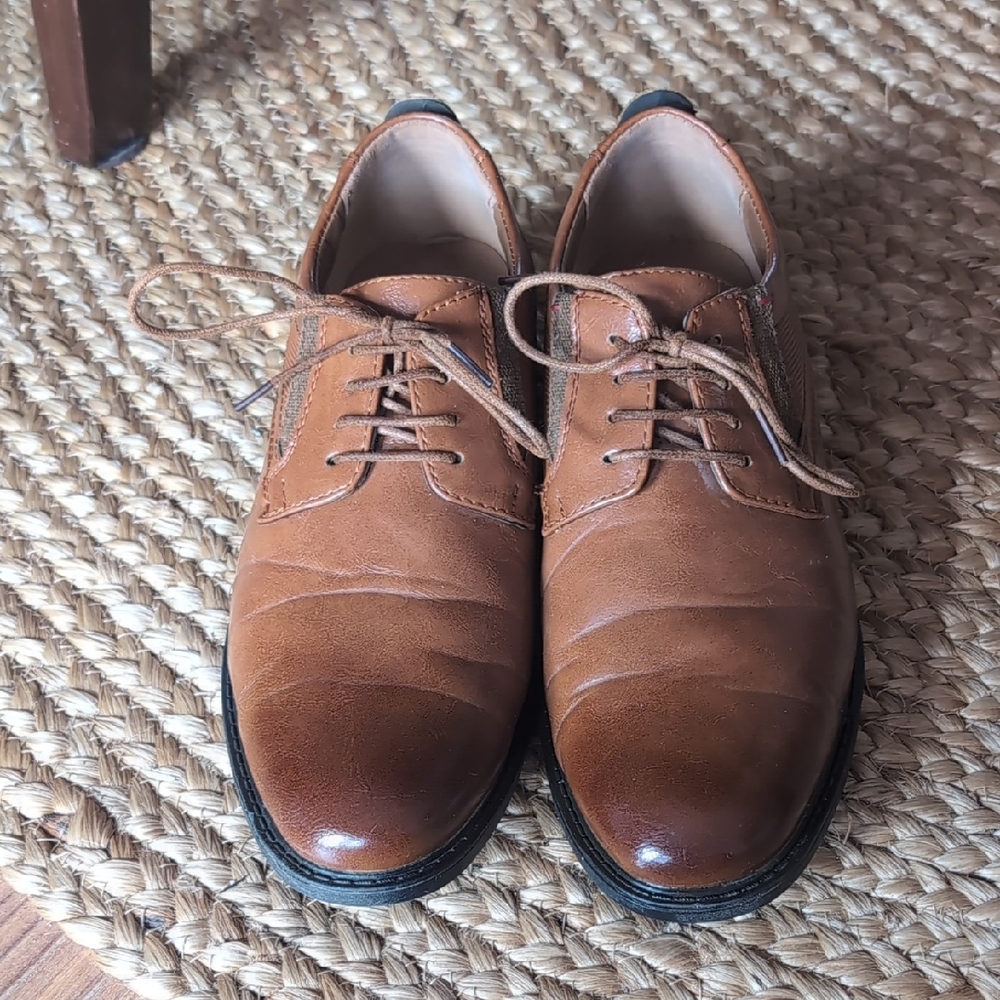 Men's Classic Brown Leather Shoes